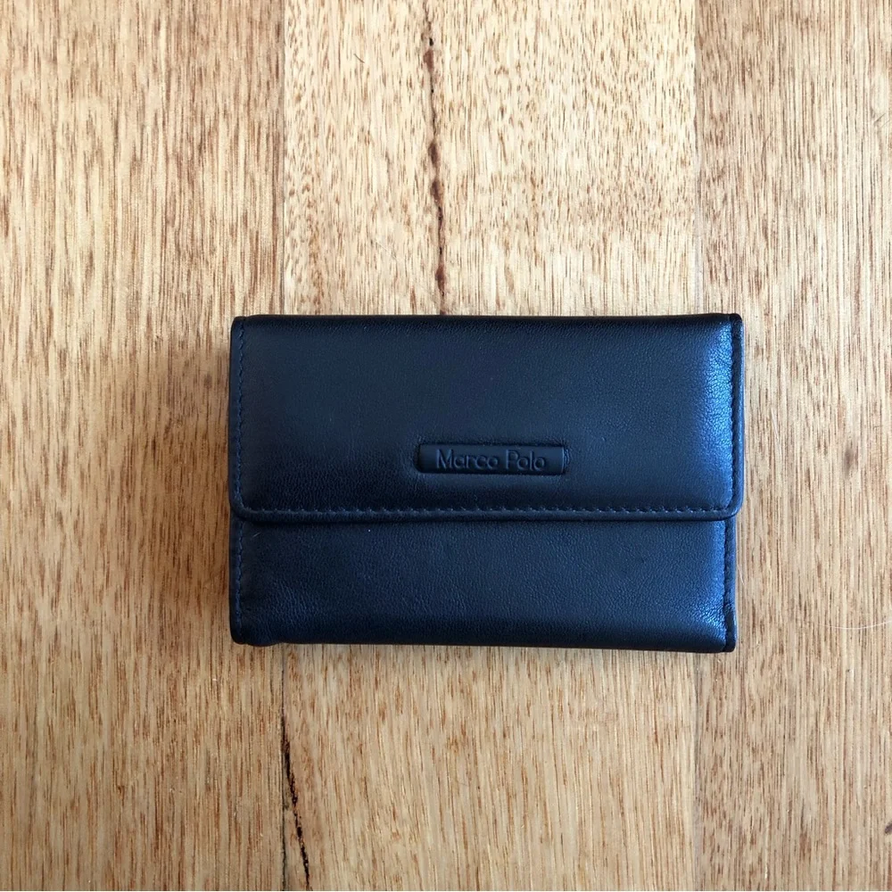 Marco Polo black Italian leather 6 key holder - Picture 3 of 7